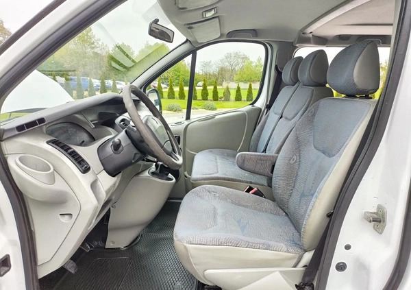 Renault Trafic cena 34900 przebieg: 287000, rok produkcji 2006 z Elbląg małe 704